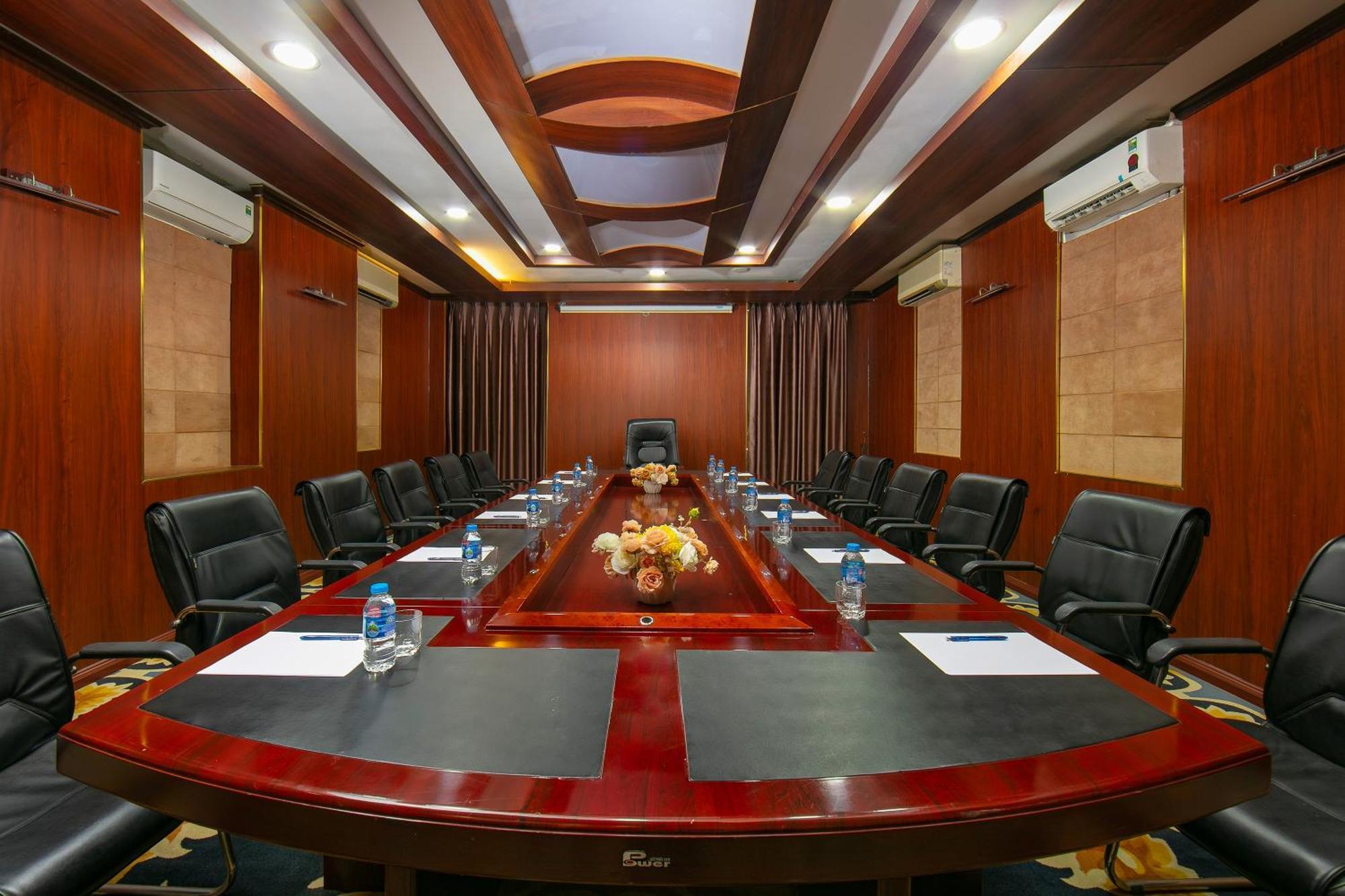 Lao Cai Star Hotel Экстерьер фото